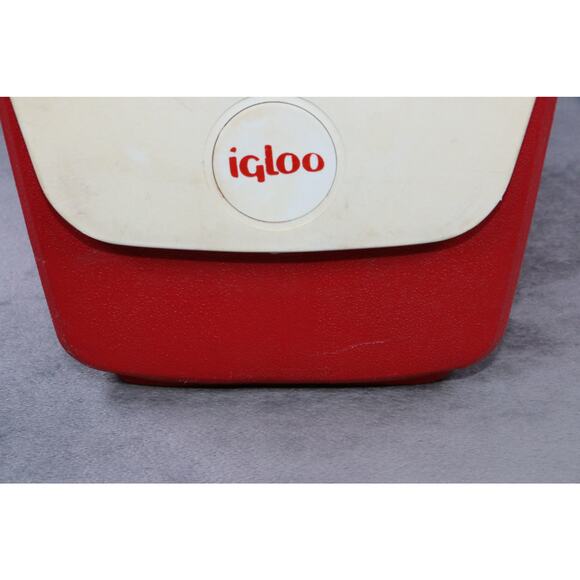 Vintage Igloo Little Playmate Cooler Red & White Retro 1980s Lunchbox Classic - Picture 8 of 12